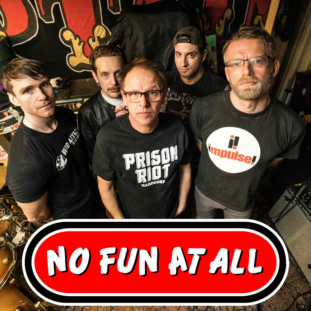RuhrpottRodeo's tweet photo. Nächste Woche erscheint nach zehn Jahren endlich ein neues #NoFunAtAll-Album! Im Sommer werden die Schweden dann bei uns in Hünxe auf der Bühne stehen. Grund genug für Rodeo-Reporterin @DianaRingelsiep, Sänger Ingmar ein paar fragen zu stellen: https://t.co/z4OaruOXDB #rpr2018 https://t.co/fzEY7yy454