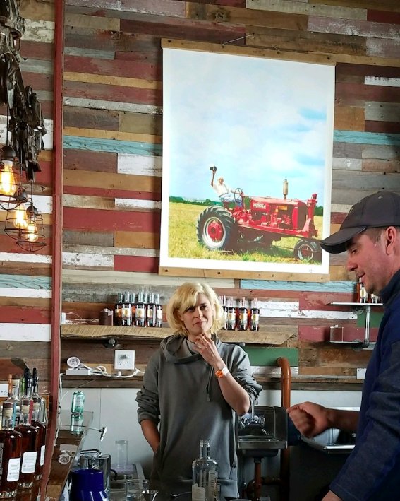 RockFilter's tweet photo. Fun to meet Dessa and friends and share with them the RockFilter experience. #Dessa #doomtree #rockfilterdistillery #mnwhiskey #rockingrockfilter https://t.co/KyhiONF0gb