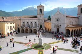 BorghiPiuBelli's tweet photo. Al via domani la XVIII Assemblea Nazionale de I Borghi più belli d'Italia, nella magnifica cornice del borgo di #Norcia. Vi prenderanno parte più di 130 sindaci https://t.co/INEyL70AWX https://t.co/hv0Pzg2TfZ