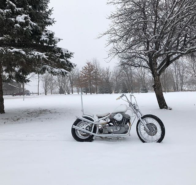 LowbrowCustoms's tweet photo. @themouseandthemoto isn't in Cleveland right now but if she was, her bike would look exactly the same... in snow! #itscold #snowinginapril #choppers #sportster #sscycles #choppershit #snowday #snow #sporty https://t.co/QP8NBSm4LI