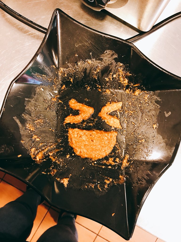 只吃花椰菜花的人hashtag