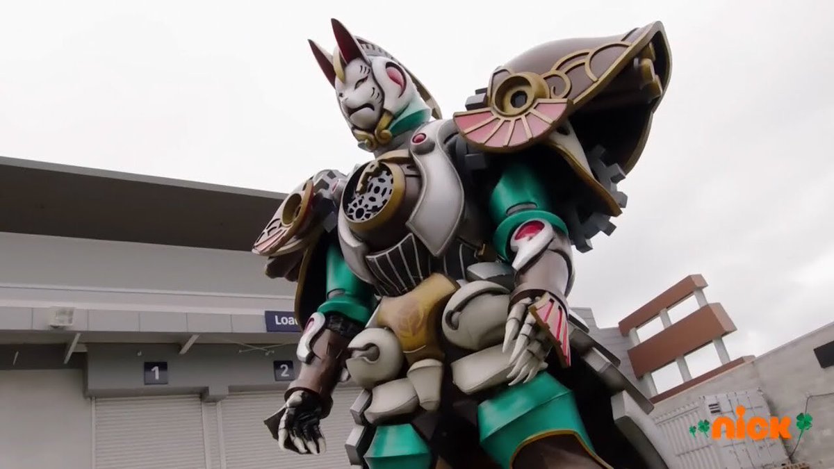 Evilsquirrel123's tweet photo. Weeeeeebbbbb Zord no jutsu #prettytho https://t.co/fzDKpqdM1U