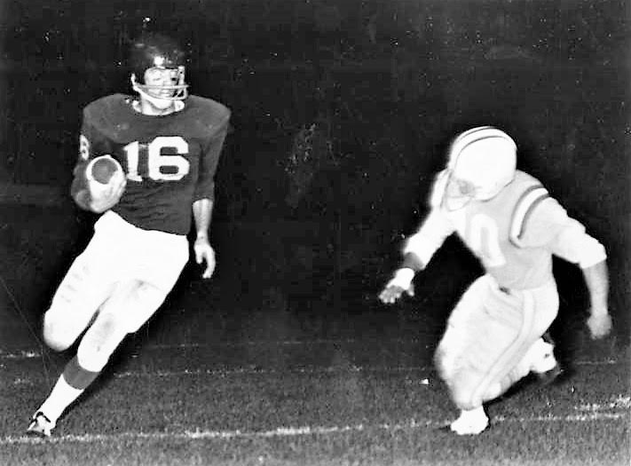 UMMFootball's tweet photo. A NAIA All-American in 1969, WR Mike Bah’s No. 16 is the only number retired in program history. Bah played for the Cougars from 1967-1970 and was inducted into the inaugural Hall of Fame classes for both the Northern Sun Conference (1986) and UMM in 1993. #ThrowbackThursday https://t.co/dGLjBZmwJd