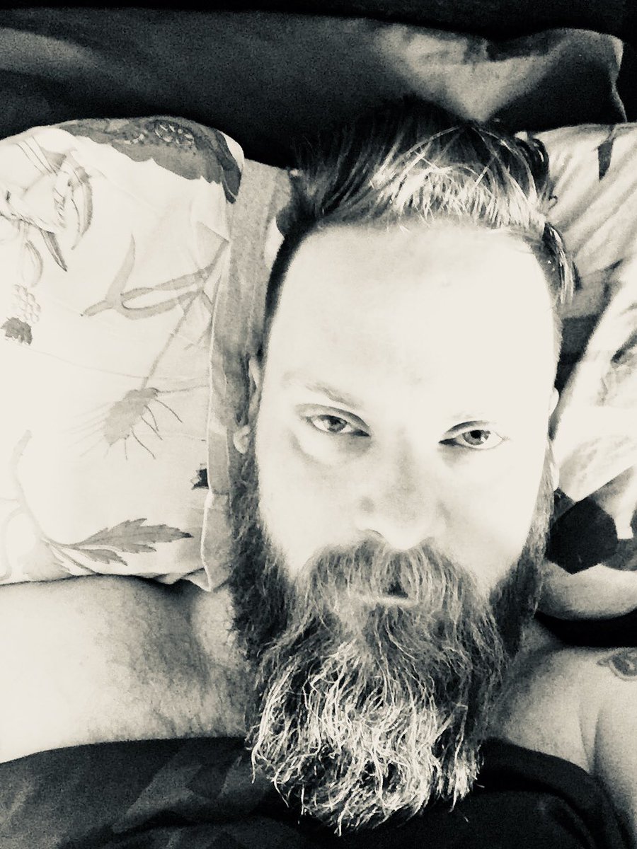 S0Harry's tweet photo. Today is a day I want to stay in bed #sick #ManFlu #Beard #TESD #ant https://t.co/SnXocmGgrD