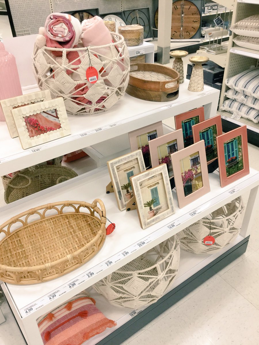 marymacaskill's tweet photo. Add a little warmth and bohemian flair with the Sunrise Collection from #Opalhouse ! 🌅 #vmtl #T0171 @Kunsman @dmasin88 https://t.co/a6pfuJaAzS