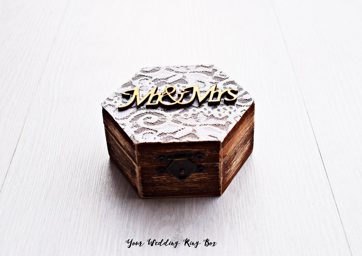 NikolinaMileva's tweet image. etsy.com/listing/591258…
#rustickeepsakebox
#weddingringbox
#ringbearerbox
#ringbearer
#pillowalternative
#bridalgiftringbox
#geometricringbox
#weddingbandbox
#boxforrings
#ceremonyringbox