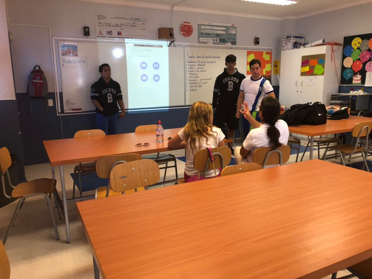 CEDEUA's tweet photo. Buen jueves amigos ✨
Les contamos que representados por nuestra Coordinadora de Gestión, Evelyn Sepúlveda, ayer estuvimos apoyando la evaluación del proyecto de @netland_school finalista en el “Concurso Desafíos Regionales de @USQAI_UCN ” 🙋🏽‍♀️ mucho éxito chicos 👏🏽 https://t.co/YNKUHr4K0c