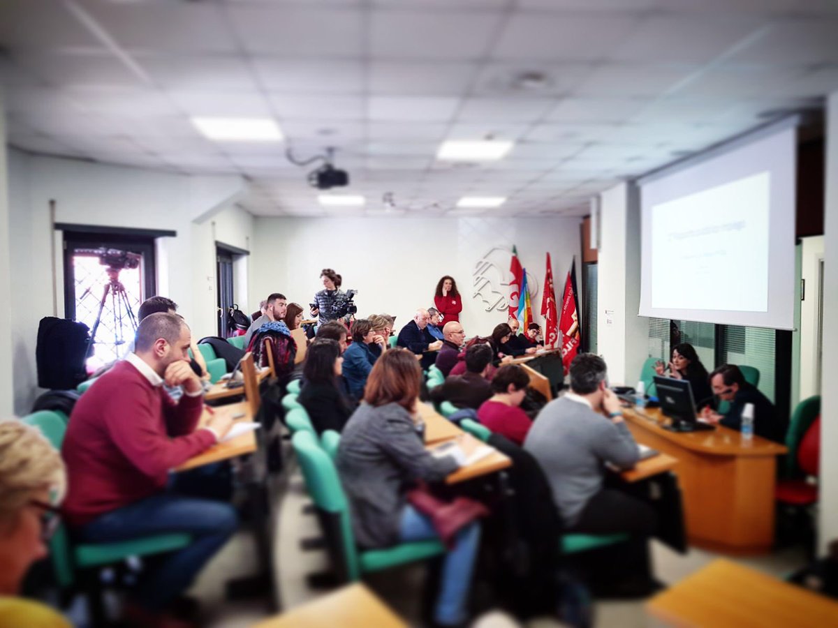 FpCgilNazionale's tweet photo. Primo report annuale sull’occupazione nelle pubbliche amministrazioni.
Lo presentiamo ora #5aprile in Fp Cgil. 

#CiSiamo
#VotaRsuCgil
#Rsu18 https://t.co/TLiPSTeFiM