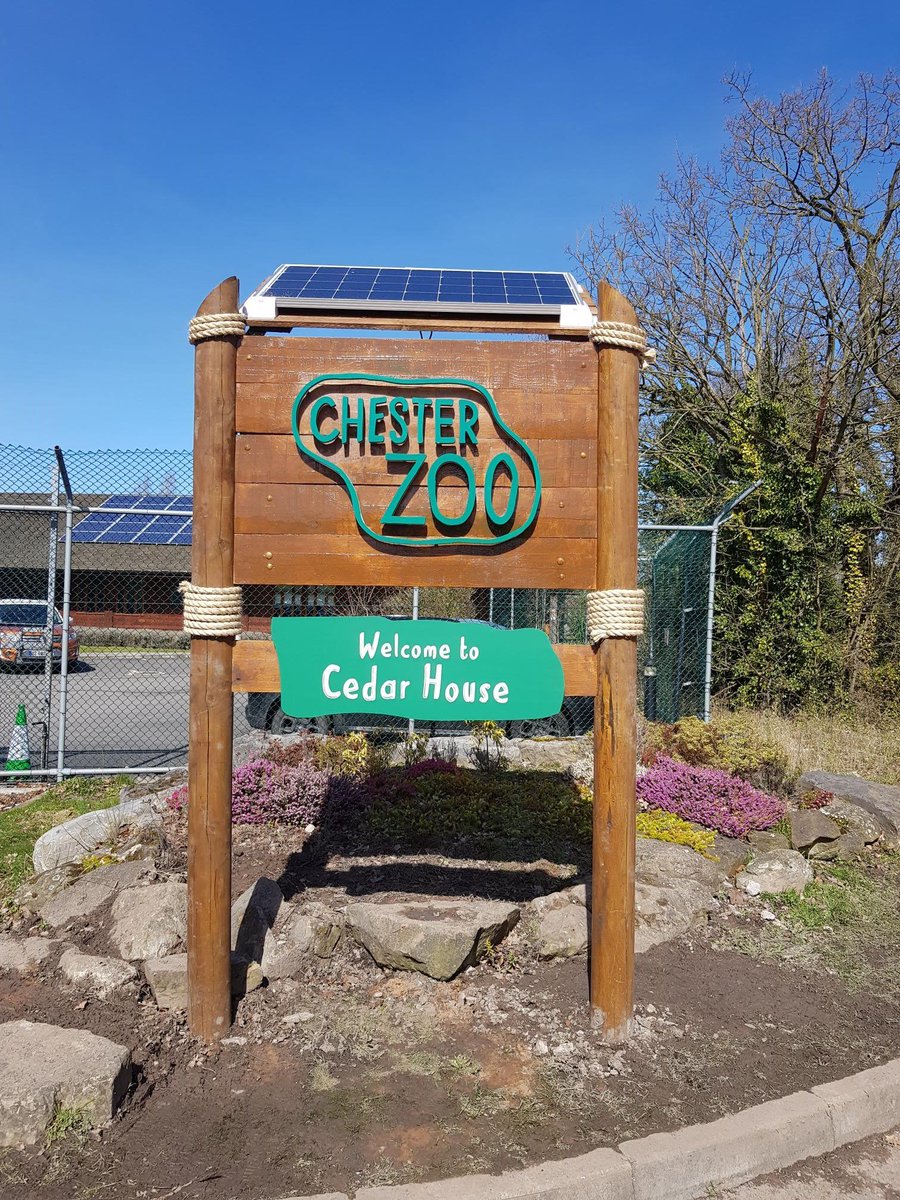 SignworldGroup's tweet image. A lovely project recently completed for @chesterzoo A solid wood sign with illuminated 3D lettering powered by a solar panel #signage #illumination #chesterzoo #chester