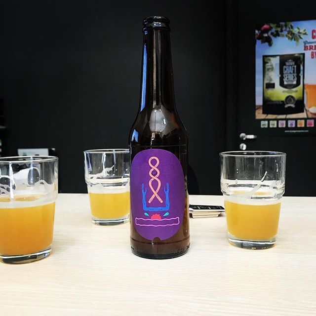 pintmecom's tweet photo. Let’s drink some burger 🍔 and fried potatoes 🍟 ... Omnipollo Hilma @alebox_brewshop  #pintmecom #beer #craftbeer #ilovebeer #beerporn #instabeer #homebrew #beernews #beerstagram #beergeek #beerlovers #craftbeerporn #beertime  #beerme #drinkcraft #dri… https://t.co/xrixzG28qh https://t.co/R3Bpp9yF9R