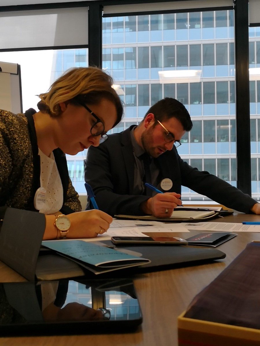 LigueRecruteurs's tweet photo. Les @TiTalentRH sont prêts à en découdre !

Leur slogan : "Les recruteurs qui vont vous faire de les fées"

#CDFR https://t.co/RgBsnBwRek