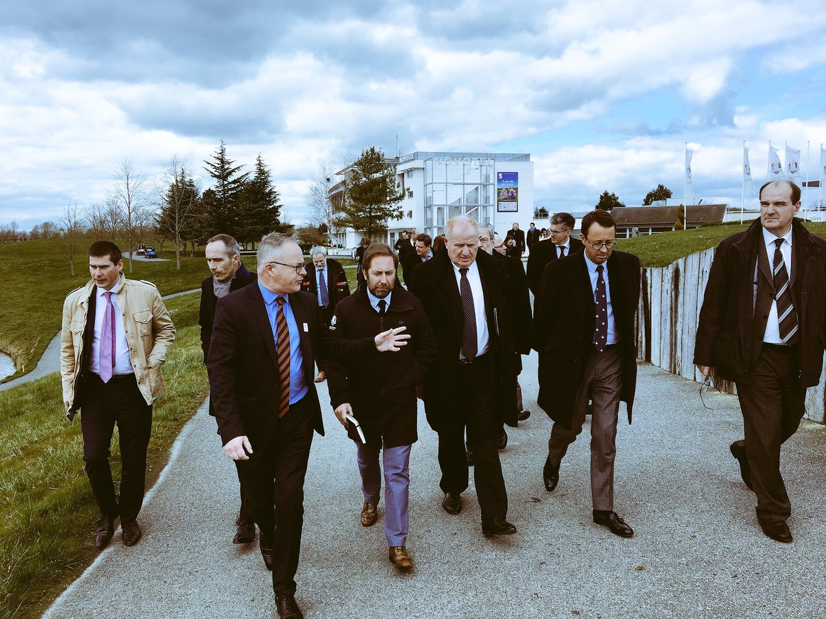 ArnaudCourtier's tweet photo. Visite du #DIJOP à @sqy sur les sites Olympiques, avec @JMFourgous - @Velodrome_nat - @legolfnational - @IledeLoisirs - Colline d’@villedelancourt #PARIS2024 #Sport #golf #cyclisme #Territoiresportif https://t.co/e0kRGlW2xY