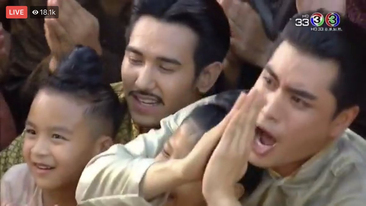 Godfatherboth's tweet photo. อย่าให้ถึงขั้นต้องวงแดงเลยหนาออเจ้า #บุพเพสันนิวาส #หลวงสรศักดิ์ https://t.co/f2YlqqMTZP