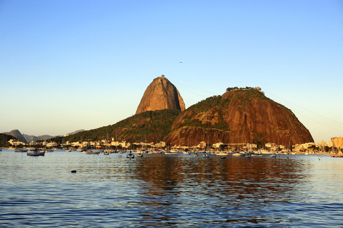 TurismoCity's tweet photo. ¡Vuelos a Río de Janeiro por AR$ 5.800 saliendo de Buenos Aires para ir en junio! https://t.co/Q7ck1Nufqi https://t.co/wGhoaxwxZR