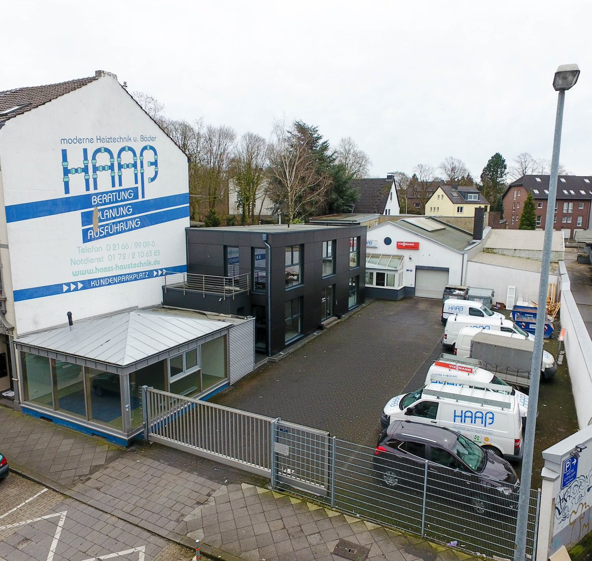 haass_k's tweet photo. Schweren Herzens haben wir uns für den Verkauf unseres bisherigen Firemnsitzes entschieden, da wir ja bald umziehen:

https://t.co/UtMmOrsojh 

#immobilie #standort #mönchengladbach #rheydt #gewerbeobjekt #haaßhaustechnik https://t.co/VTpZQMPJkk