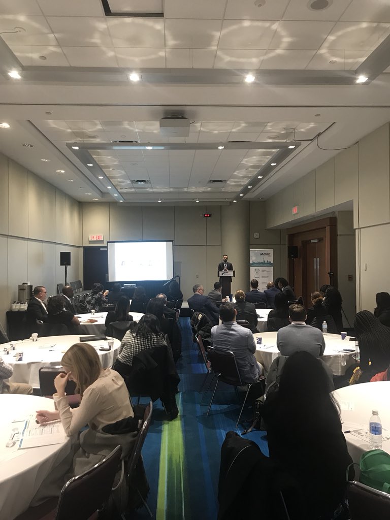 MissBentley2020's tweet photo. Hearing diverse perspectives on the challenges & what success means in our career #EvolutionRE #accountability #leadershipmatters #peoplematter @OxfordPropGrp speaking Nuno Topa, GM @Matrix_360inc https://t.co/wrcuXEIzZ4