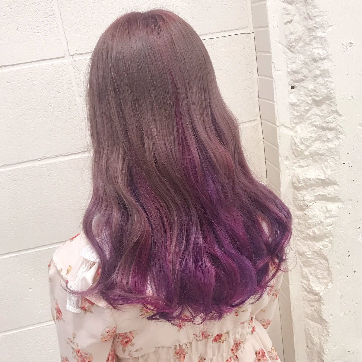 川畑晋也 原宿 美容師 ハイトーンヘアー Twitterissa ミルクティーピンクxインナーラベンダー ベイビーピンクカラー ブリーチ後に表面は ミルクティーピンクにし インナーはラベンダーとピンクをランダムに 美容師 派手髪 原宿 ダブルカラー インナーカラー 川畑晋也 原宿 美容師 ハイトーンヘアー Twitterissa ミルクティーピンクxインナーラベンダー ベイビーピンクカラー ブリーチ後に表面は ミルクティーピンクにし インナーはラベンダーとピンクをランダムに 美容師 派手髪 原宿 ダブルカラー インナーカラー