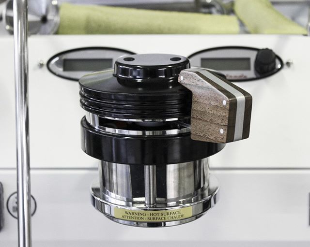 lamarzocco's tweet photo. Once installed, go sweep that paddle from right to left and, through manual mode, personalize your brewing recipe from 0-12 bars.
#lamarzocco #stradaep #streetteam #lamarzoccostrada #personalization #customparts #pressureprofiling #singlegroup https://t.co/0RS7IrnPoo https://t.co/bf6ANUcF6r