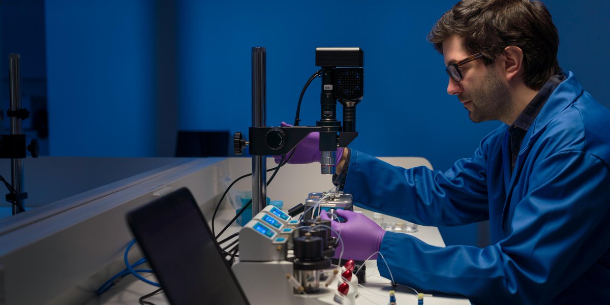 dolomite_micro's tweet photo. Generating PLGA particles for #drug #encapsulation? Check out our new system for validation &amp; scale-up of controlled #drugdelivery https://t.co/XbulALL91n 
#PLGA #polymerencapsulation #drugdevelopment #APIencapsulation https://t.co/8Y3QsVh9UY
