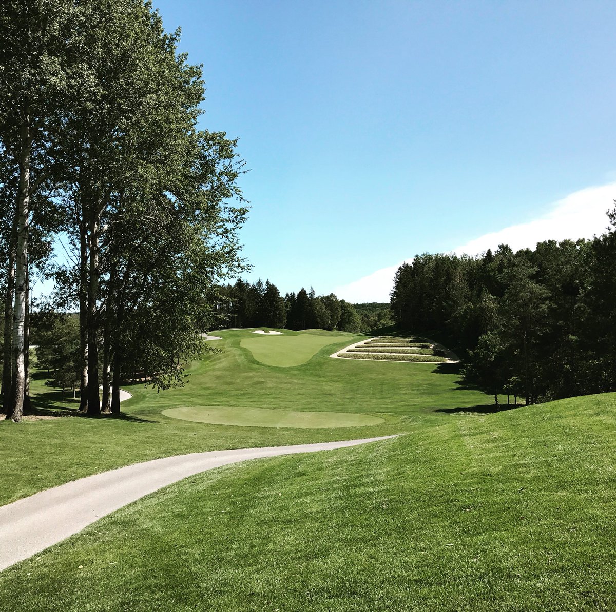Masters week gets us all excited.  Where is the first place you are going to tee it up this summer?

#golflife #ontariogolf 
<a href="/WoodenSticks/">Wooden Sticks Golf</a>