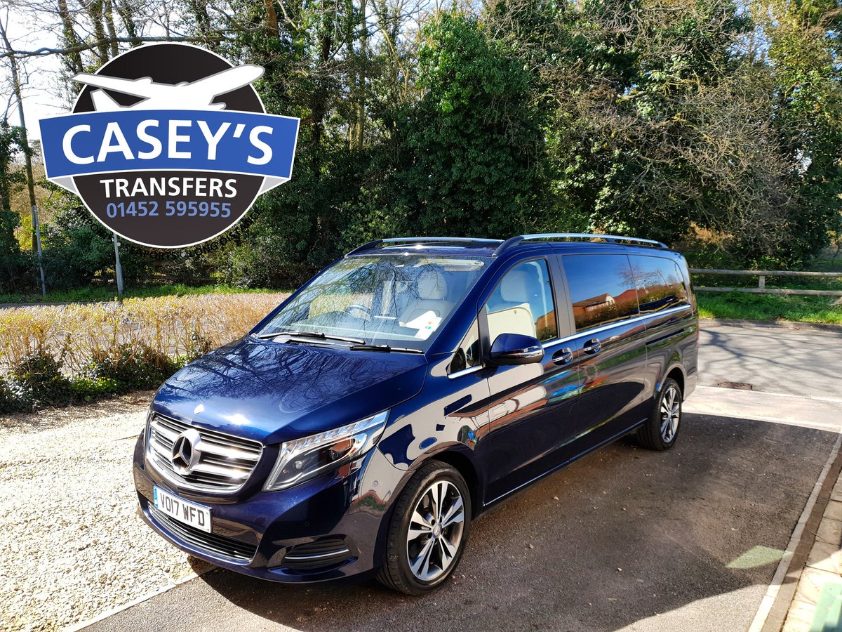 caseystransfers's tweet photo. A perfect day to get out and give the merc a valet #caseystransfers #airporttransfer #seaporttransfer
#gloucester #cheltenham #chauffeurservice #chauffeur #chauffeurgloucestershire
#mercedes #vclass #luxurytravel #luxuryminibus https://t.co/HsZYOFAyJf