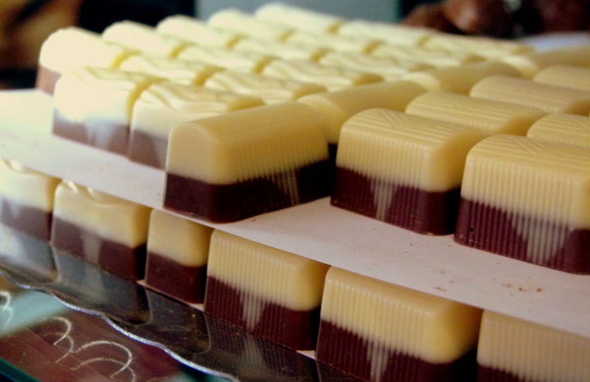 ConfiElRecord's tweet photo. #BuenJueves
Delicias #Dulces en "El Record"
#Bombones #Chocolate #Panadería #Confitería #Saavedra https://t.co/PWJbYYiiZu