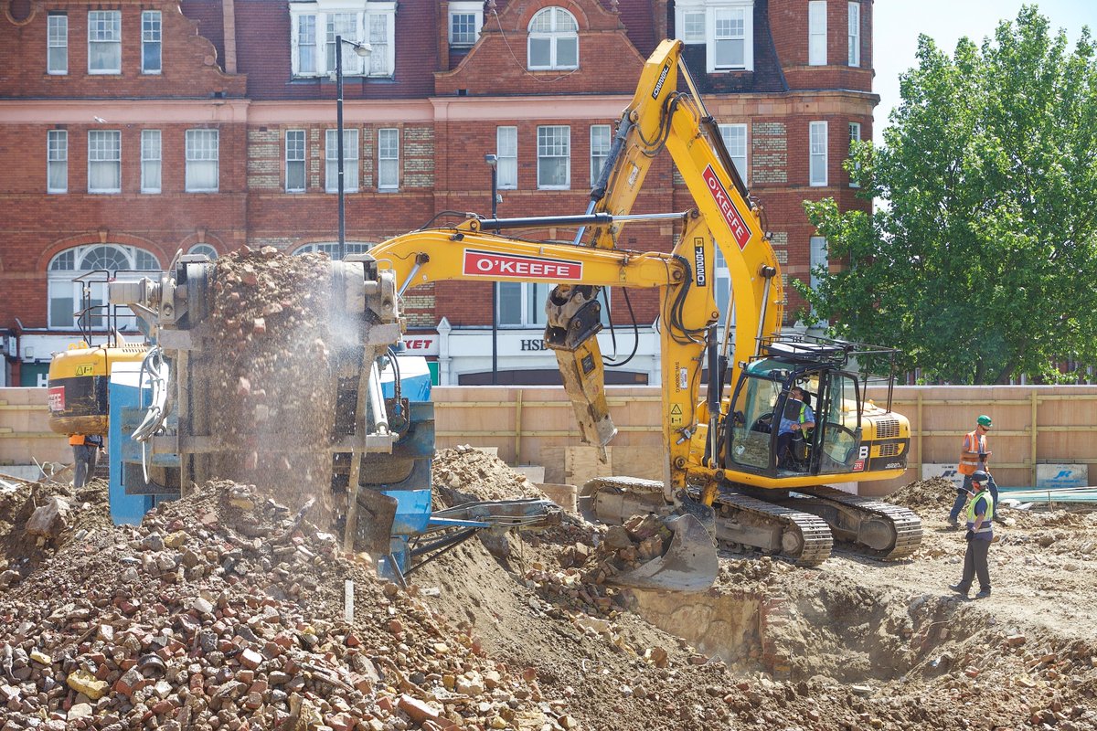OKeefe_Group's tweet photo. Our 1st #ThrowbackThursdays project comes from Streatham Hill where we carried out the #demolition & #construction phases of the project for London Square.
We were required to retain the faΓ§ade so we created a unique #temporaryworks system in order to begin the demolition works https://t.co/XMJY3RNdyR