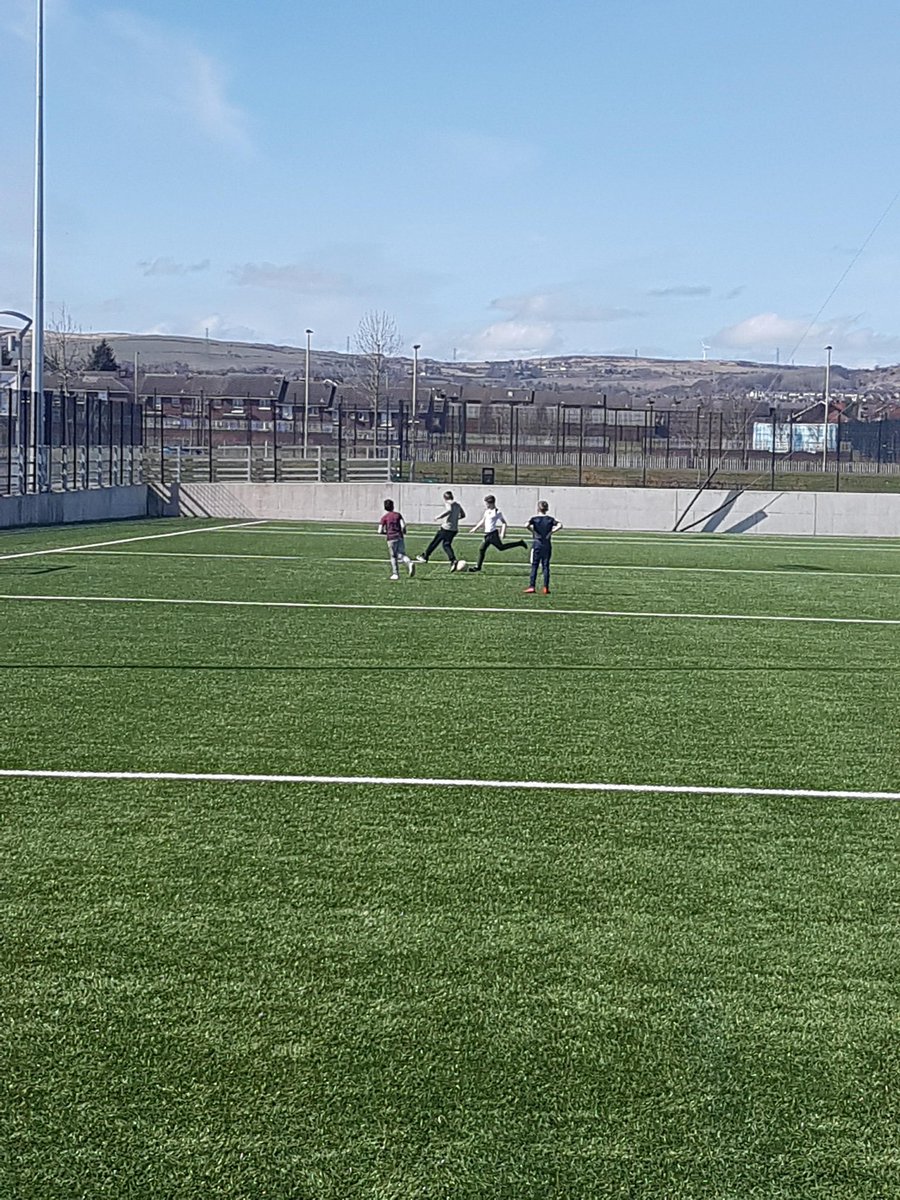 TAMHI2011's tweet photo. Outstanding work by our young leaders @Better_NI Girdwood Community hub 😎 27 kids enjoying sport and the Sun this Easter Week 😎 the young leaders delivered 👏👏👏 https://t.co/I6MqQgg91m