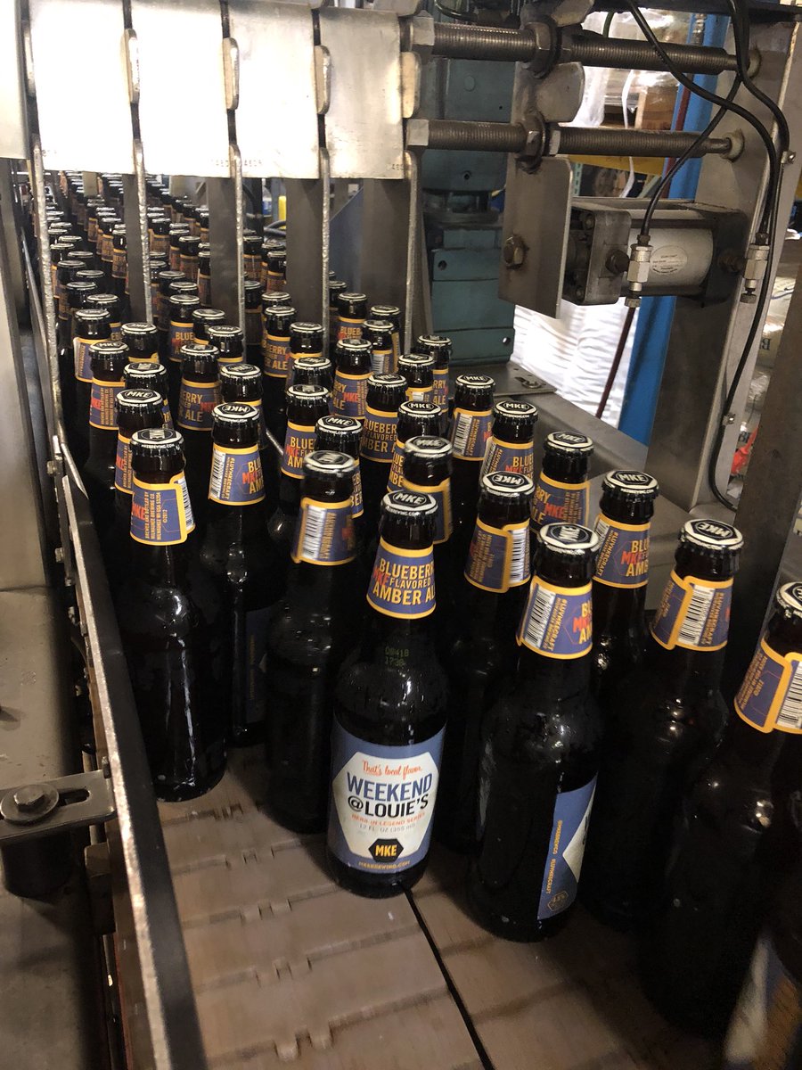 MKEbrewco's tweet photo. The first signs of spring at the Brewery  #Weekend@Louies #BlueberryAle #TeaInfused @RishiTea https://t.co/FX1HaoKFhx