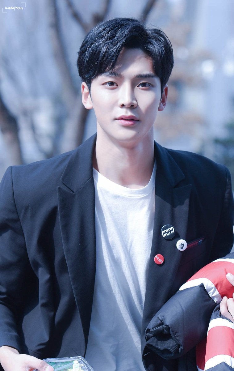 mainfocus_rw's tweet photo. [HQ] 180313 더쇼 
#로운 #rowoon #sf9 #에스에프나인 #맘마미아 #MAMMAMIA 

goodnight❤️❤️

https://t.co/YDm0j30avp
https://t.co/hEcdz77gHe https://t.co/fgqeFzhd7J