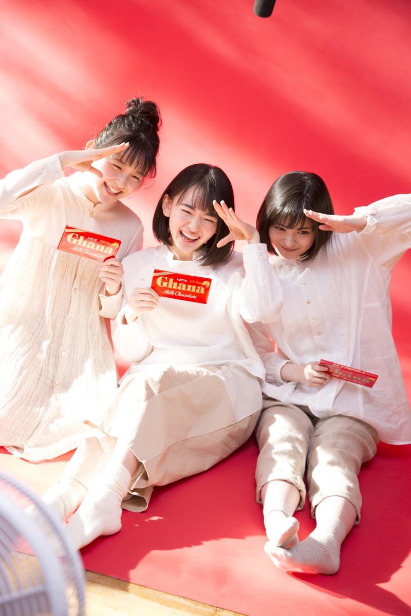 anna_yamada_'s tweet photo. 山田杏奈（17）が「ガーナミルクチョコレート」の新CMキャラクターに就任‼︎🎉
また、ドラマ『先に生まれただけの僕』などに出演し、2018年4月7日(土)公開『ミスミソウ』で映画初主演🎬
先が楽しみな限りです♪( ´▽｀)
 #山田杏奈  #ガーナ3人娘 https://t.co/4YzmvDHYLH