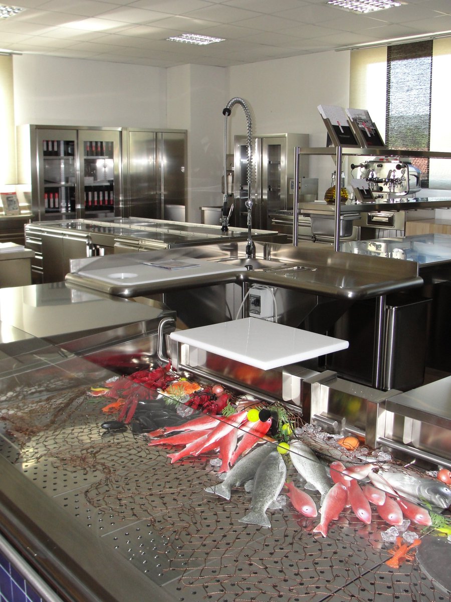 BendoniInox's tweet photo. https://t.co/s94kmoIumX 🇮🇹 https://t.co/fVKaNGRFLs 🇬🇧 https://t.co/KdyiEfqoq9 #MadeinItaly #FoodService #StainlessSteel #Inox #Ristorazione https://t.co/tZsX2qRdXF