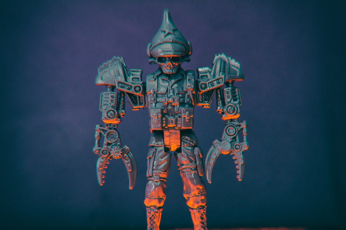 proton_toyworks's tweet photo. A.N.C.U ( Autonomous Necro-Mechanical Combat Unit ) aka Dead Comrade. #ANCU #protontoyworks #customtoy #toymaker #toydesign https://t.co/BsUlHviEXY