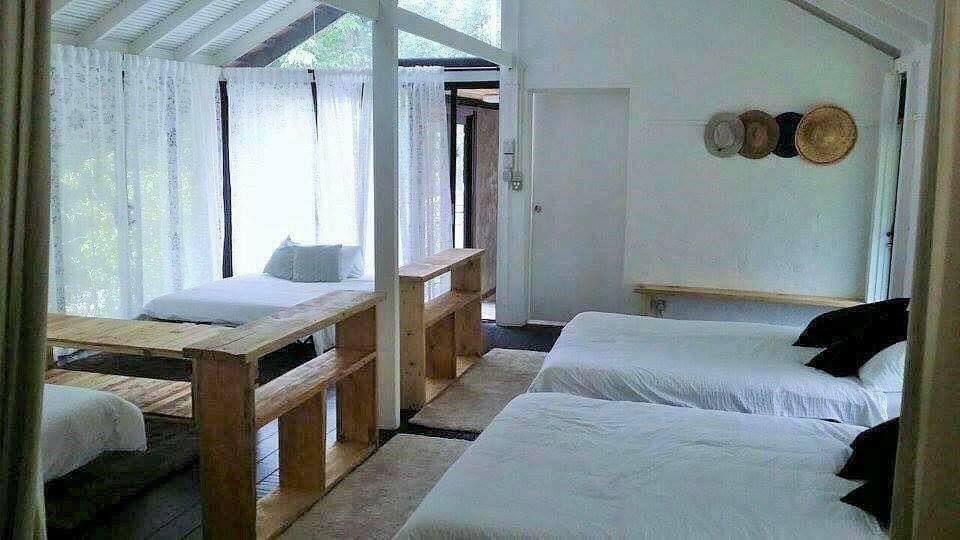 SukoJalan's tweet photo. Rumah Kebun 😍😍😍
4 bilik dan 4 bilik air
Ada 11 katil dan boleh memuatkan lebih 16 org.. jom family reunion kat sini! Boleh tag sedara mara korang!

Lokasi Kampung Sungai Semungkis Batu 14 1/2 Hulu Langat, Langat 43100, Selangor. https://t.co/XXG6WU7kLS