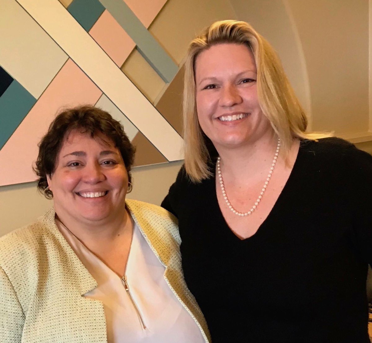 EdExcelencia's tweet photo. Excelencia's Deborah Santiago and President for Latino Student Success, Erika Beck of @csuci after a recent all day site visit strategizing around #LatinoStudentSuccess on the campus #Pres4LSS https://t.co/dnci3DPwJf