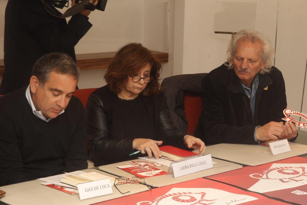 RaiCinema's tweet image. 📢Oggi a Roma è stato ufficialmente presentato alla stampa il @fcelecce, arrivato alla 19ª edizione! 
#RaiCinemaChannel partecipa assegnando un premio, consistente nell&apos;acquisto dei diritti web e free tv per 3 anni, al #cortometraggio più web dell&apos;edizione! 📢
#fceLecce