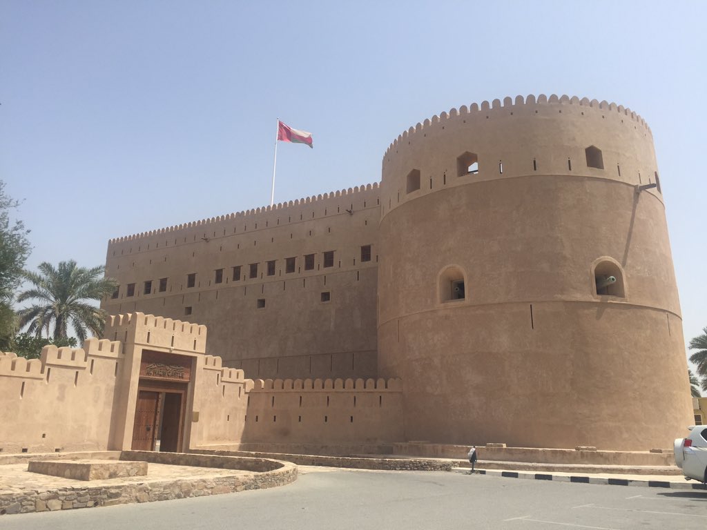 avkedia's tweet photo. Al Hazam Fort https://t.co/DVMtpWxoca