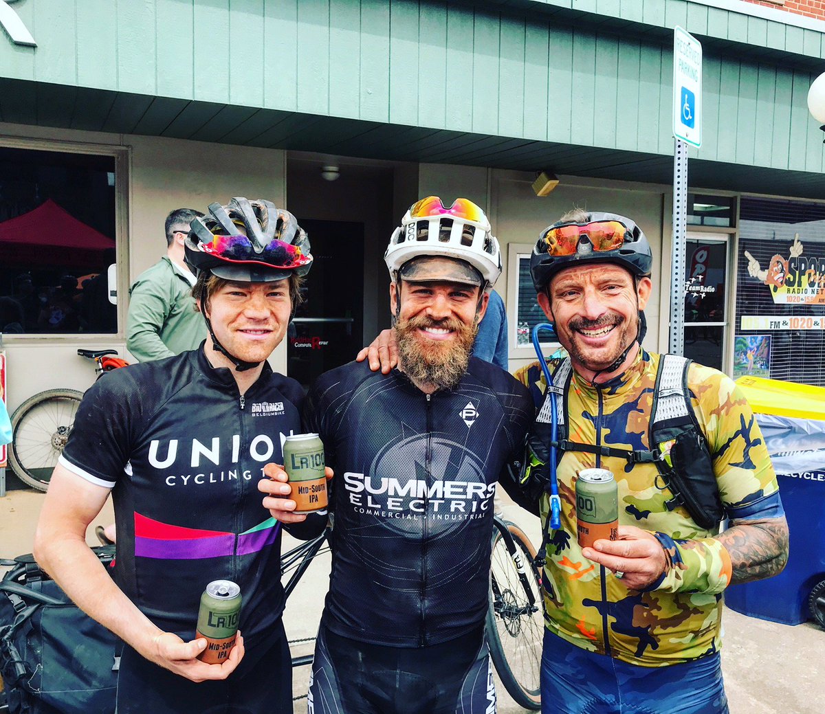 YuriHauswald's tweet photo. My path to the red dirt roads of the @landrun100 began in the Flint Hills of Emporia, KS, at the 2013 @DirtyKanza200 . Not many events begin by singing John Denver & firing canons, or have a chaise lounge on course, but that's why #LR100 is special: https://t.co/NJjidJPPjc https://t.co/a2JFc9Ugt4