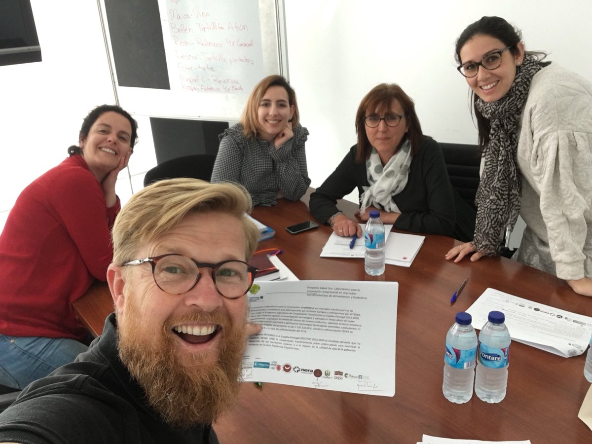 Daniel del Toro tweet media