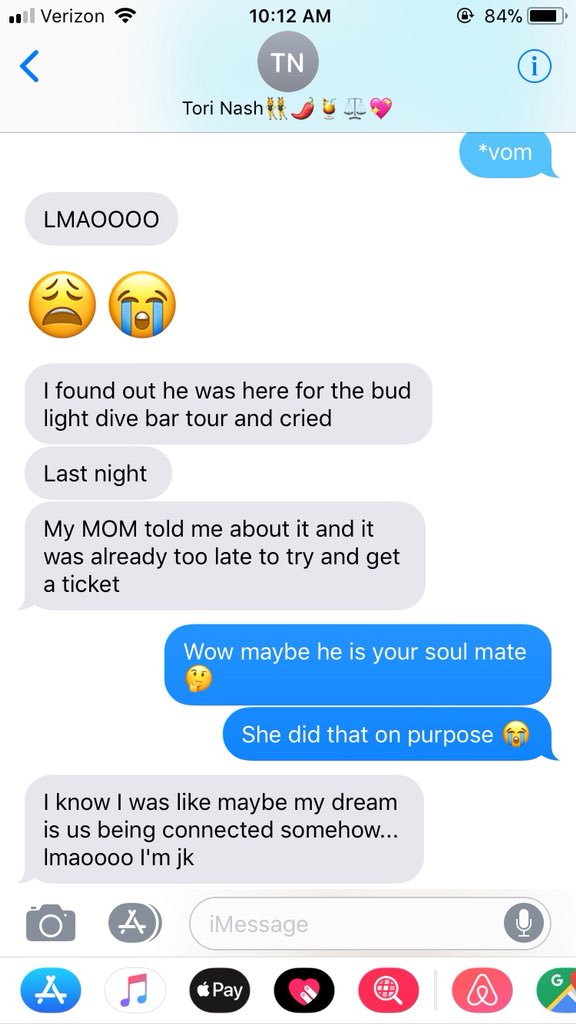 lydstree's tweet photo. @torinashh coming to me for my sage relationship advice.. (FYI her mom gave the most accurate description of @PostMalone as a Walmart tire center employee) https://t.co/Ve8kFmU9hi