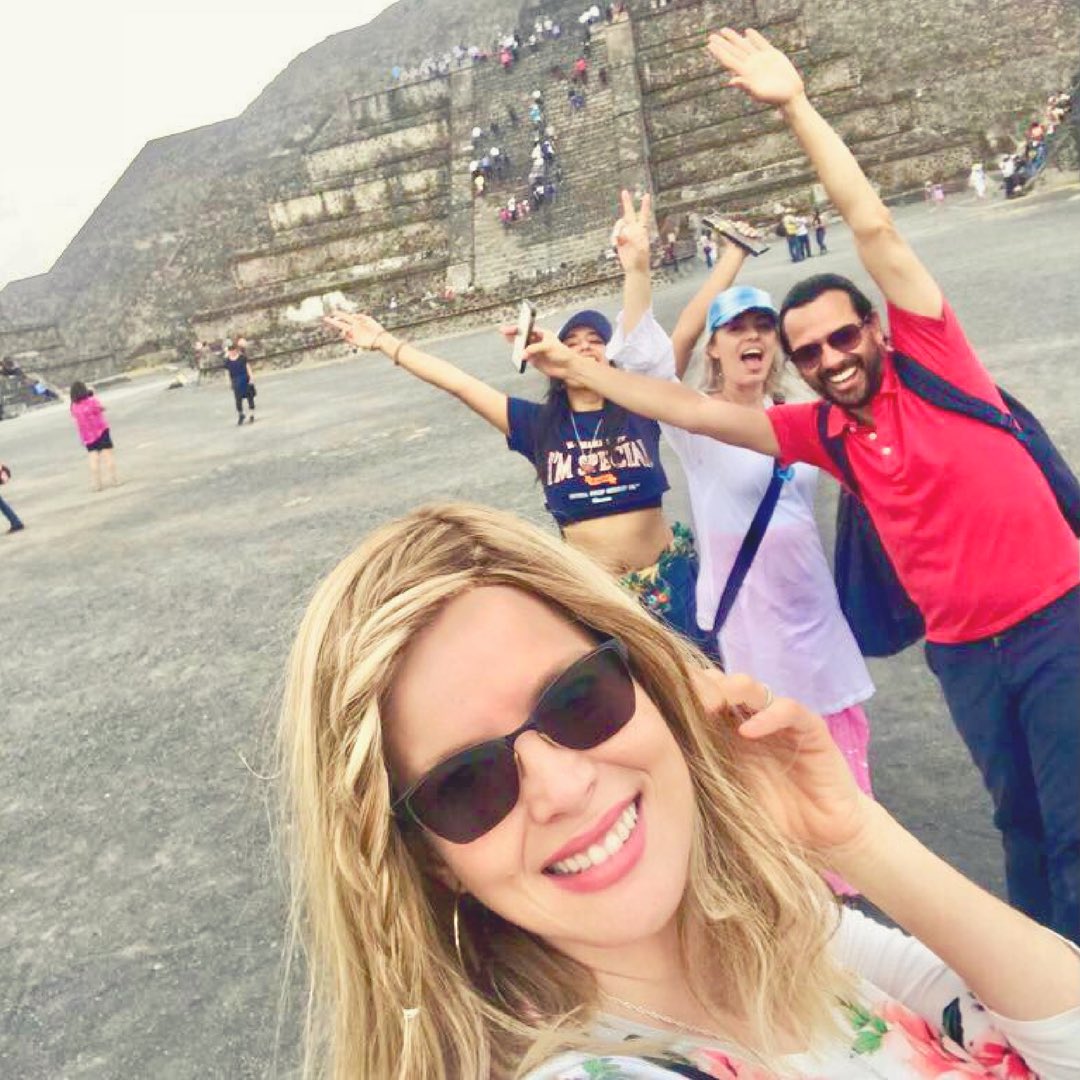SarahMintzOf's tweet photo. Hoy en mi canal de YouTube #ConMDeMujerSarah🎉🙌🏽
al aire un nuevo #VlogSarah 
#MéxicoSuEncantoYSuEnergía 🇲🇽
Porque viajar nos ayuda a crecer, compartir, conocer, retroalimentarnos y vivir.
Si quieren verlo 👀 suscríbanse link en mi bio.😉
#AmarEnConciencia #sarahmintz 🙆🏼😘 https://t.co/OlbNGvHkHF
