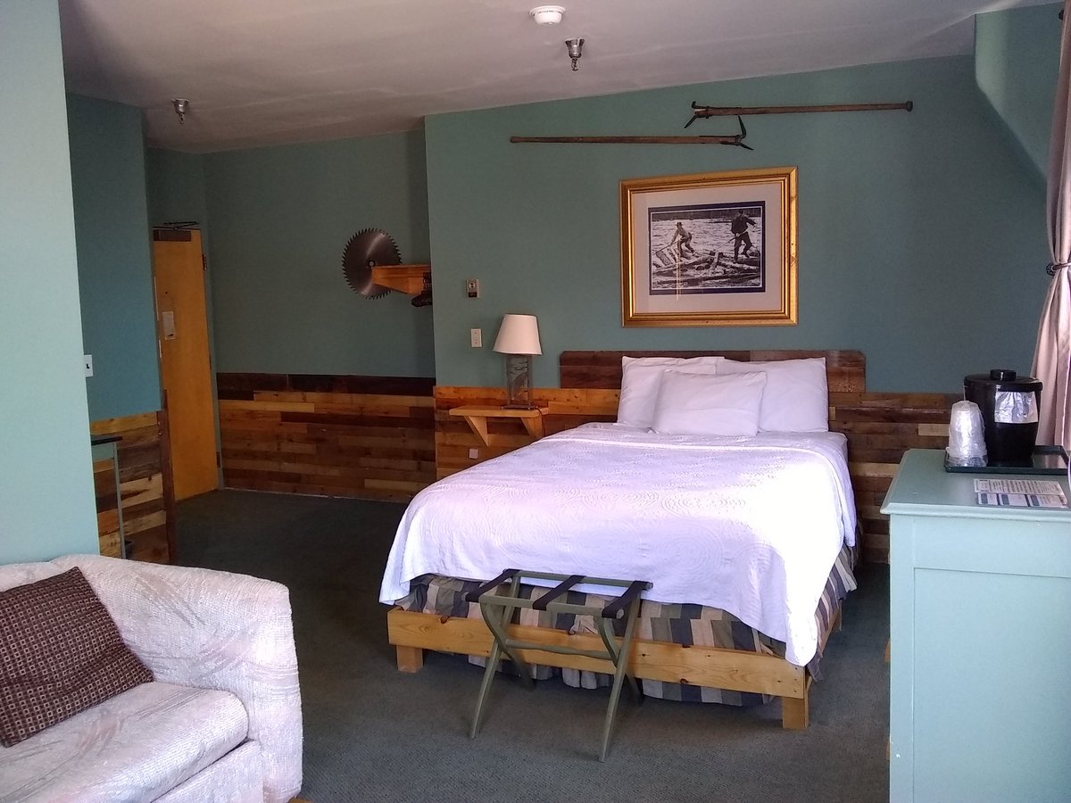 InnCharles's tweet image. 