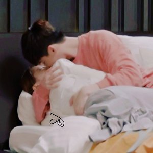 hyobunny222's tweet photo. I think they really kissed here. 
#WMortalEnemy https://t.co/RM47H0tvl1