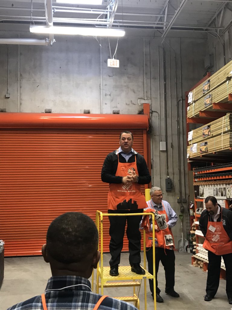 Very fortunate to spend the day with some of the best leaders our company has to offer and learning from our merchants at the D26 MVP Walk in Buffalo!