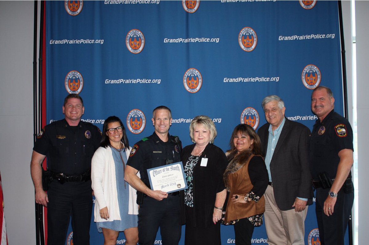 GPCrimeStopper3's tweet image. @GrandPrairiePD Ofc Jason Sloan was voted GPCC Officer of the Month for his hard work, dedication and daily efforts in keeping our community safe. #thankyou #GPPD @ChiefMorrisGPPD @GPPD197