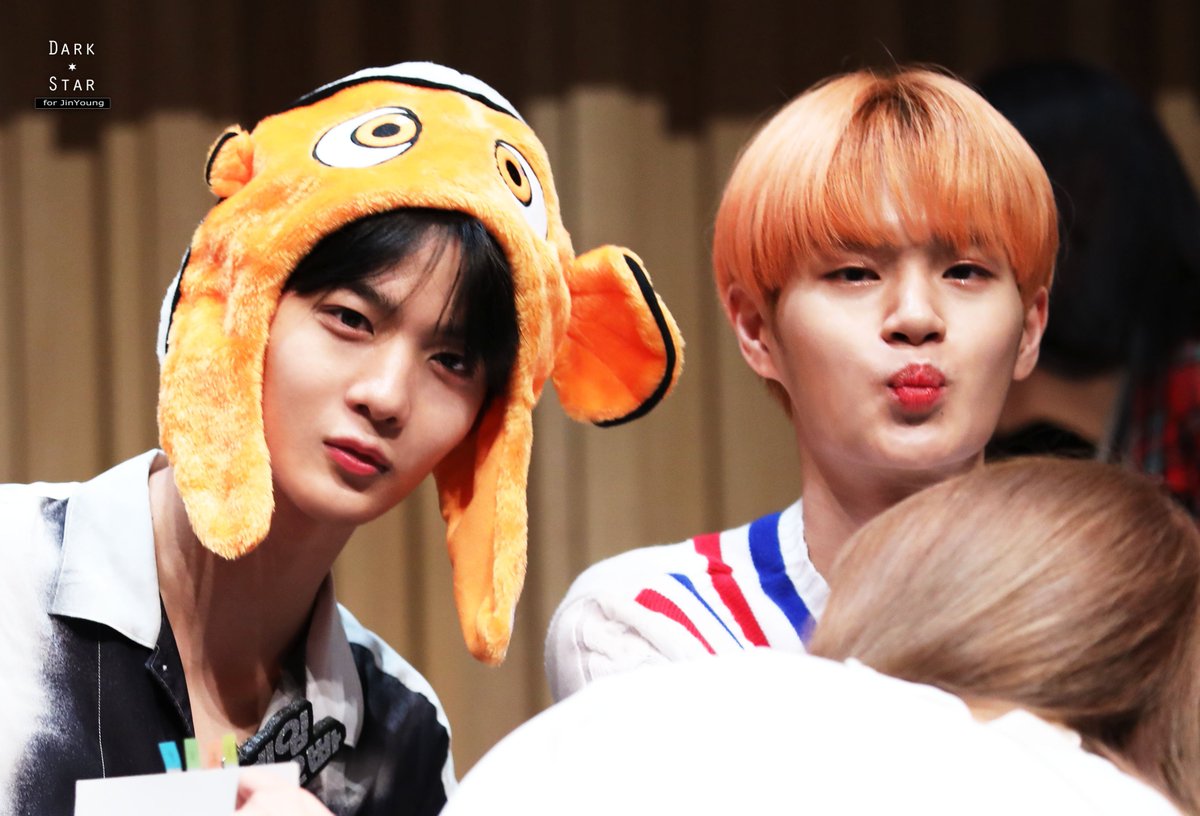 DarkStar_0510's tweet photo. 180401
#배진영 #워너원
 #BaeJinyoung #WANNAONE https://t.co/WS42XATMnv