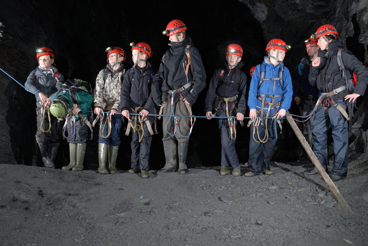 Go Below Underground Adventures tweet media
