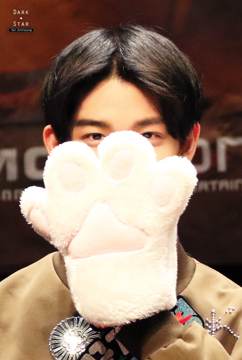 DarkStar_0510's tweet photo. 180331😍
#배진영 #워너원
 #BaeJinyoung #WANNAONE https://t.co/frZXJx1eZd