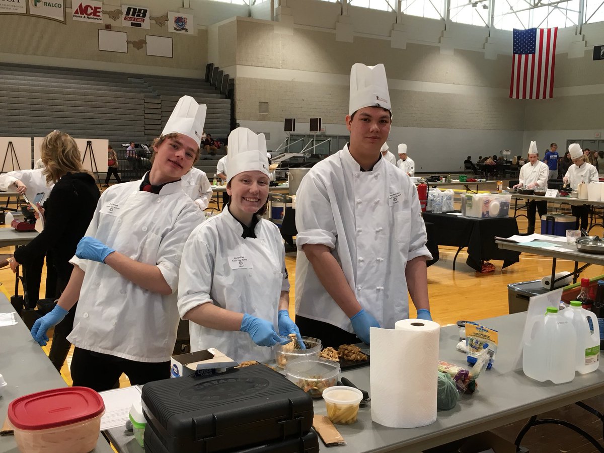 RTR students competing in the  cooking competition portion of the Culinary Skills Challenge 🍲. Smells delicious!
