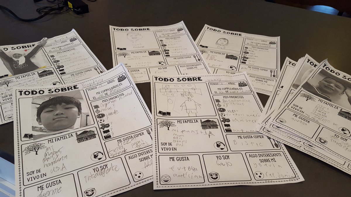 Mission accomplished! 4th grade students successfully filled a suitcase of lápices, mochilas, marcadores y más for DR!  Mrs. Pascarella personally delivered the supplies and letters to complete the cultural exchange! ¡¡Holmes ❤️ 🇩🇴!! #oakpark97 <a href="/ChristineZelaya/">Dr. Christine Zelaya</a> #d97Spanish